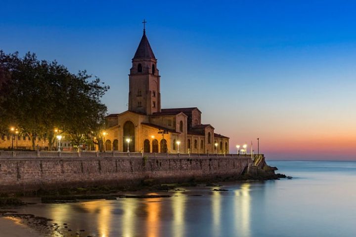 ASTURIAS